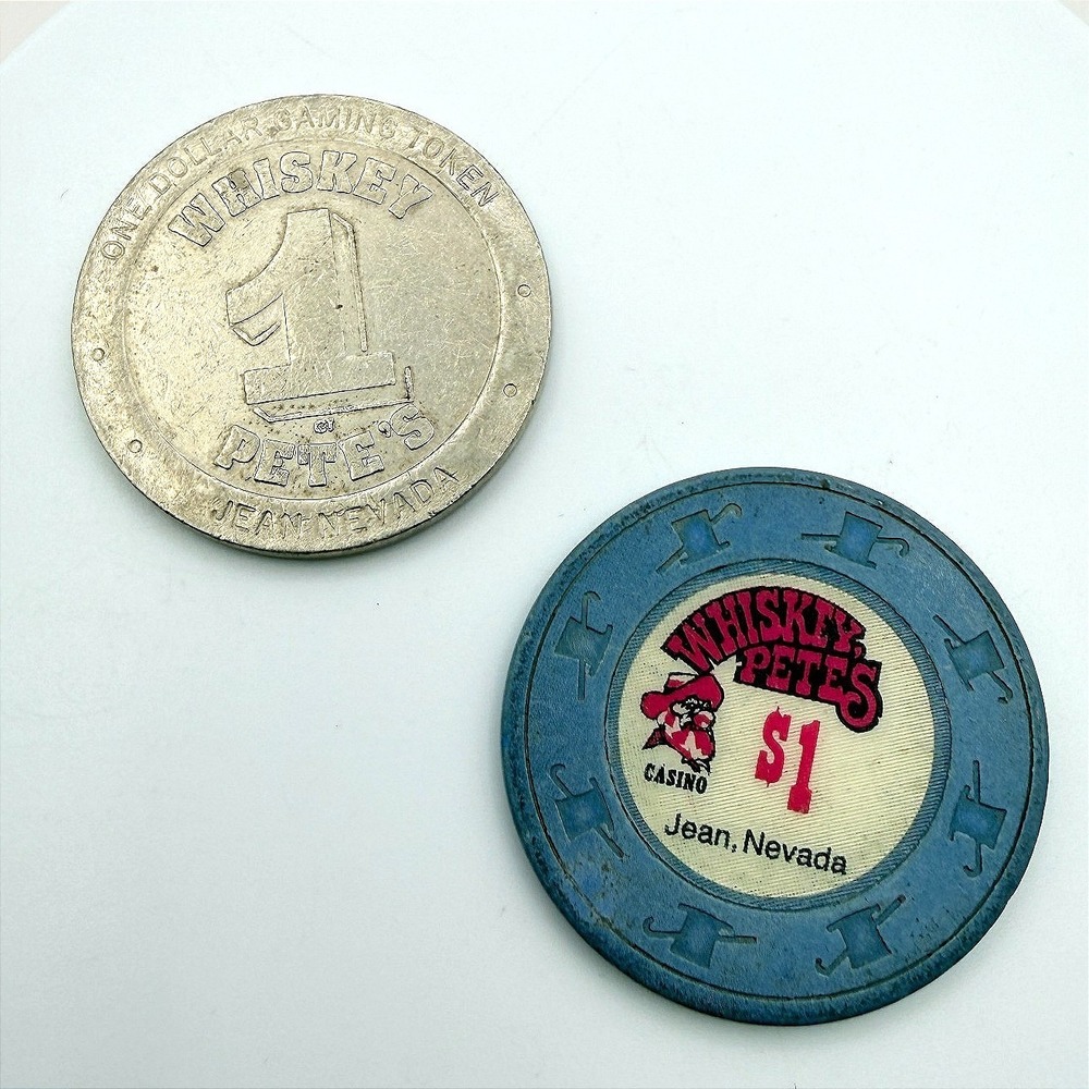 VTG 90s Whiskey Pete's Casino Jean Nevada $1 Gaming Token Blue Poker Chip Set‎